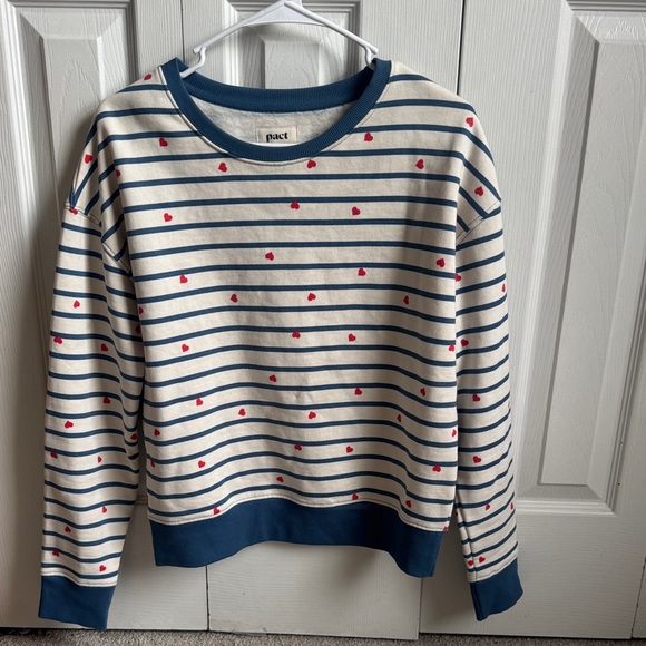 Pact Tops - Pact Organic Scattered Hearts Graphic Sweatshirt Pullover